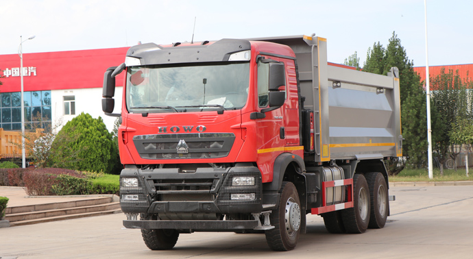 SINOTRUK HOWO TX 6×4 (Tolva)